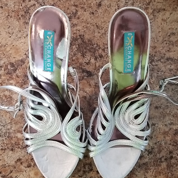 Charles David Silver Stiletto Shoes - Picture 3 of 4